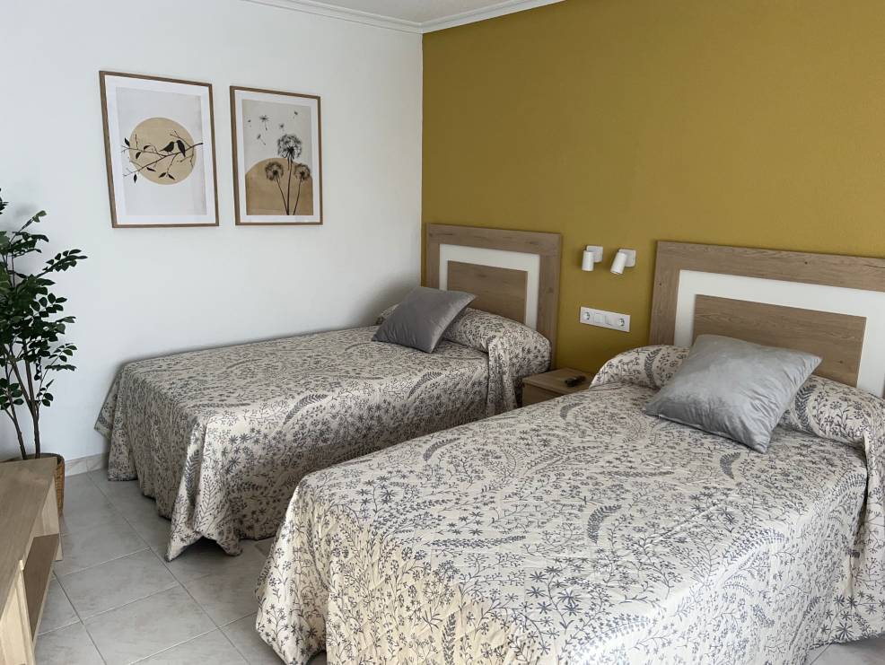 Dormitorio 5 en Casa Rural Fuente Vieja (Malpartida de Plasencia)